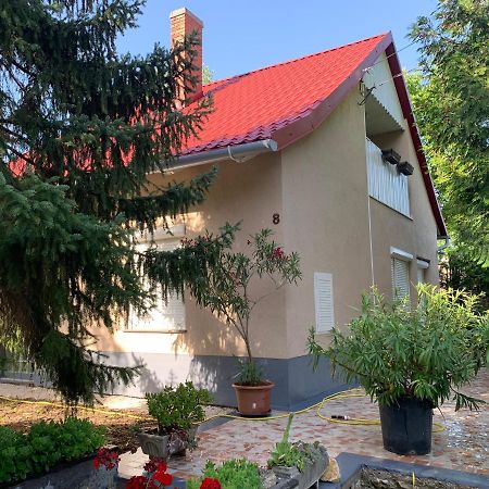Pellegrini Apartman بالاتوناكالي المظهر الخارجي الصورة