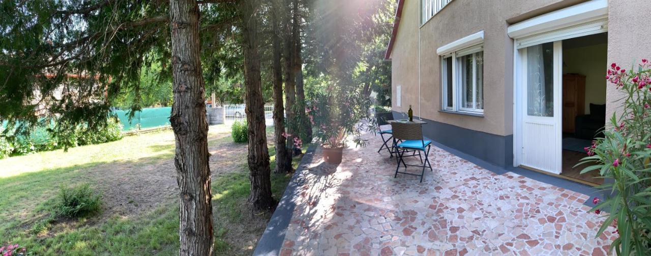 Pellegrini Apartman بالاتوناكالي المظهر الخارجي الصورة