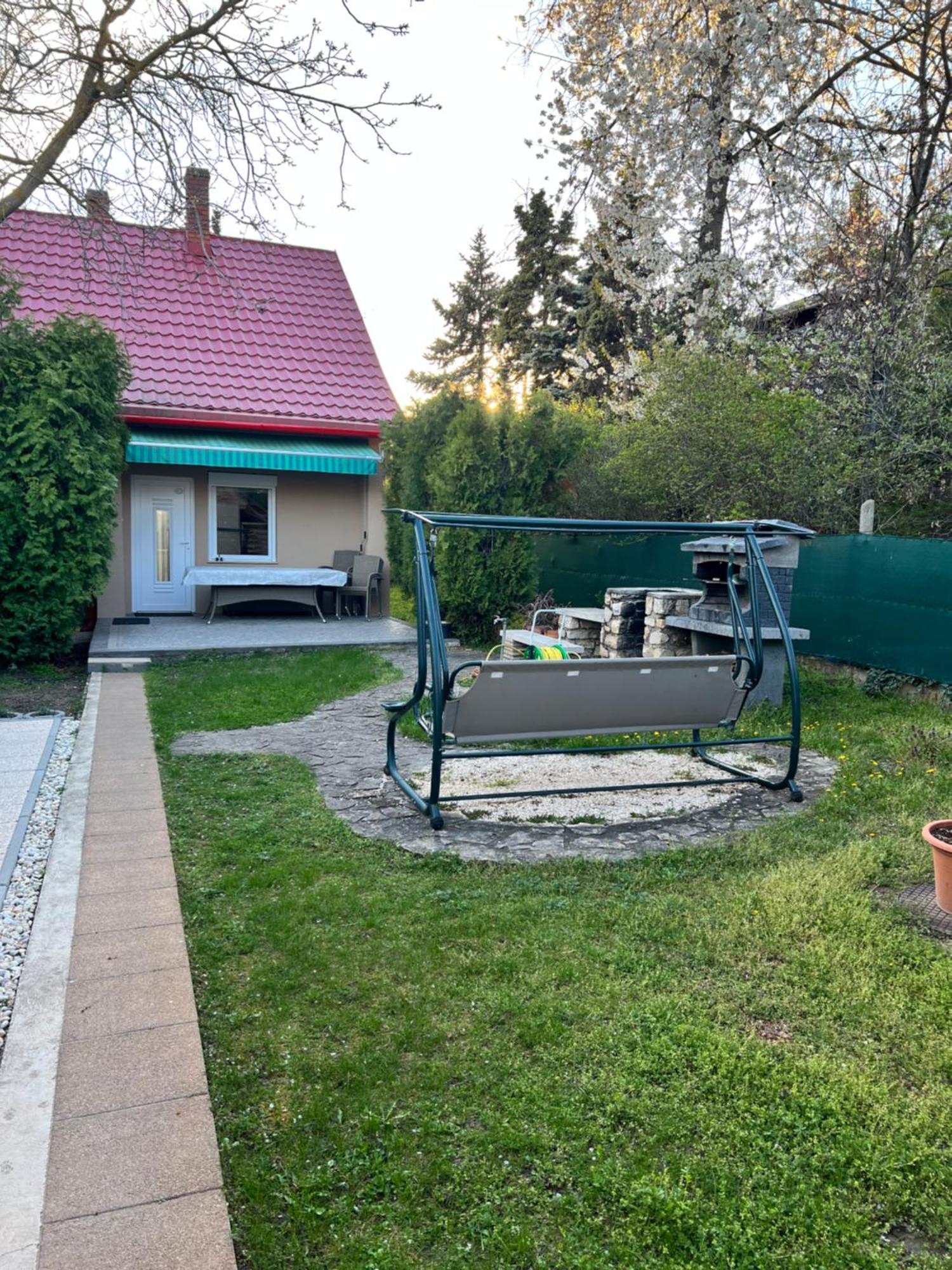 Pellegrini Apartman بالاتوناكالي المظهر الخارجي الصورة